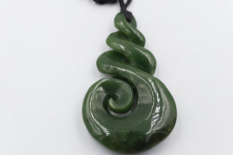 New Zealand Greenstone Solid Heavy Triple Twist with GC075